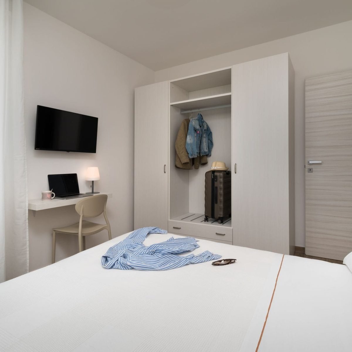 Beautiful house Sirmione Italy apartments Ond