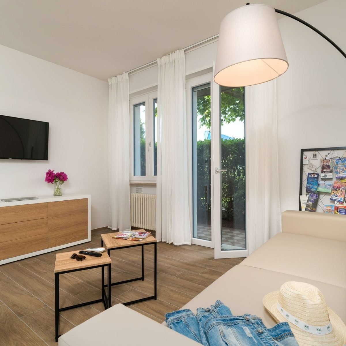 Beautiful house Sirmione Italy apartments Ond