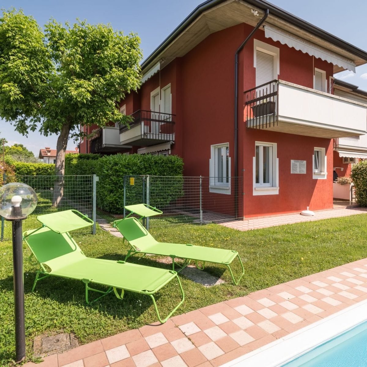 Beautiful house Sirmione Italy apartments Ond