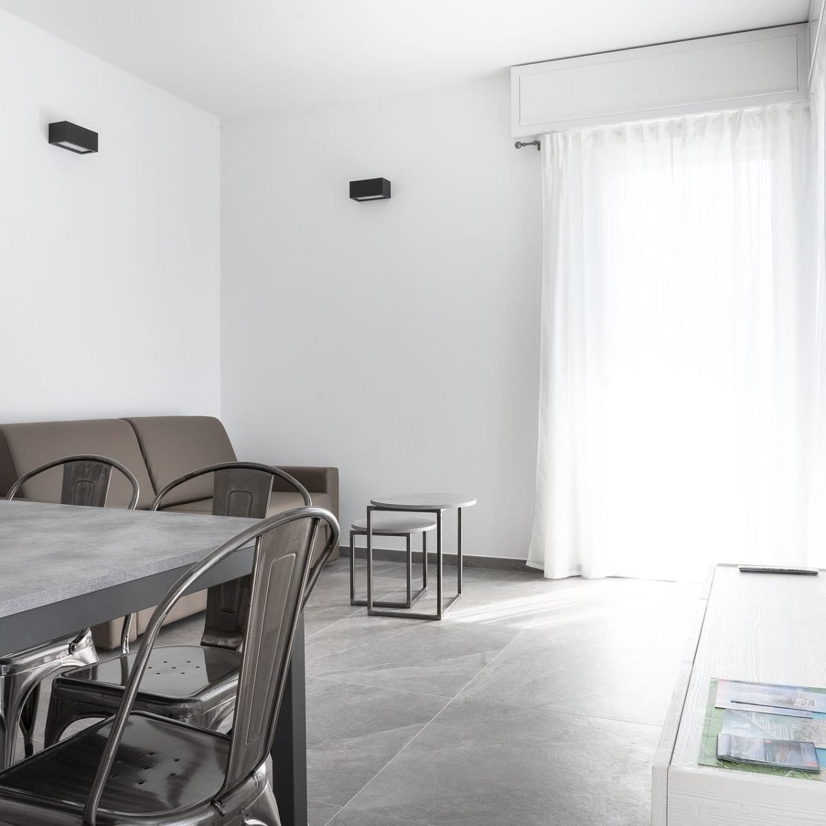 du lac apartments Desenzano del Garda Italy apartments app
