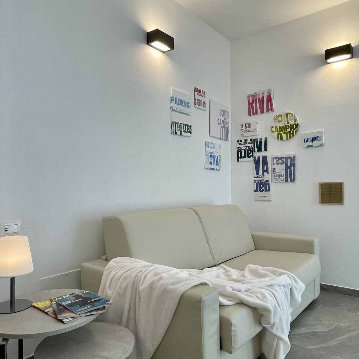 du lac apartments Desenzano del Garda Italy apartments image